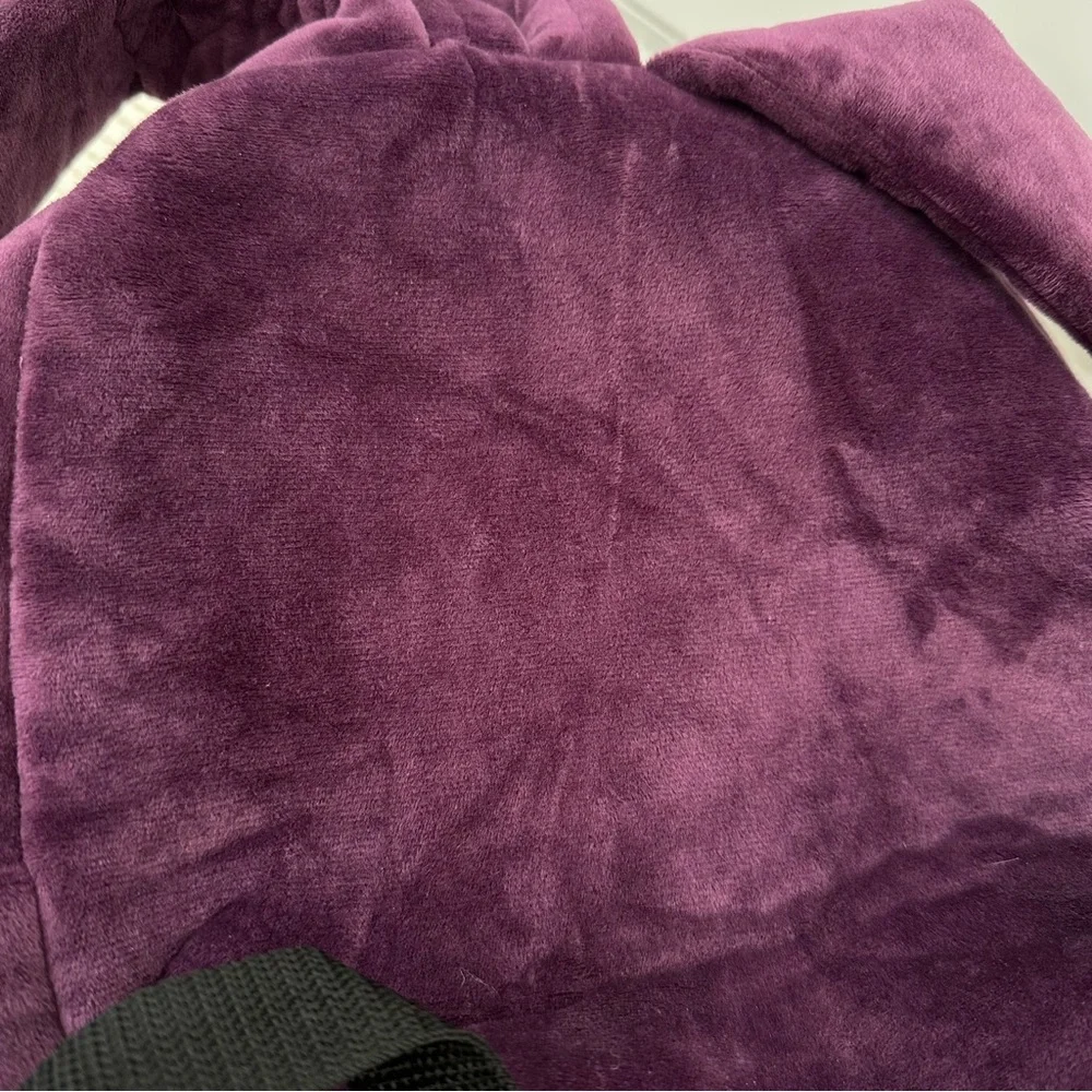 N/A nwot plush